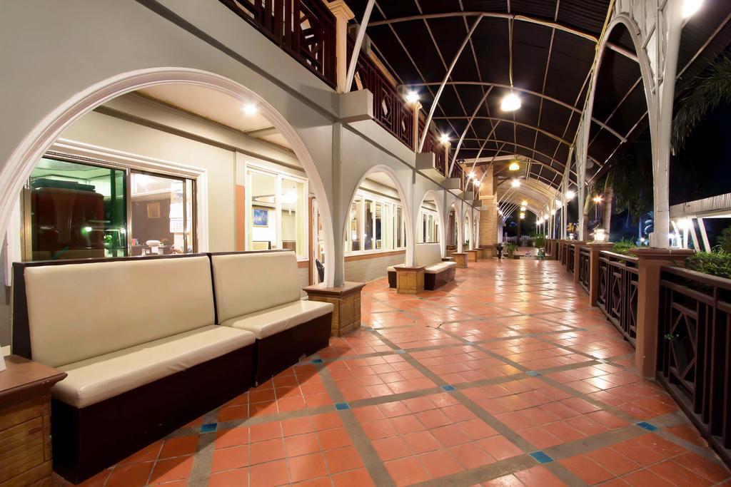 D Varee Xpress Hillside Hua Hin Cha-Am Exterior photo
