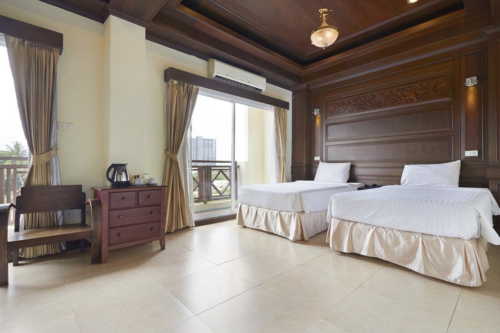 D Varee Xpress Hillside Hua Hin Cha-Am Exterior photo